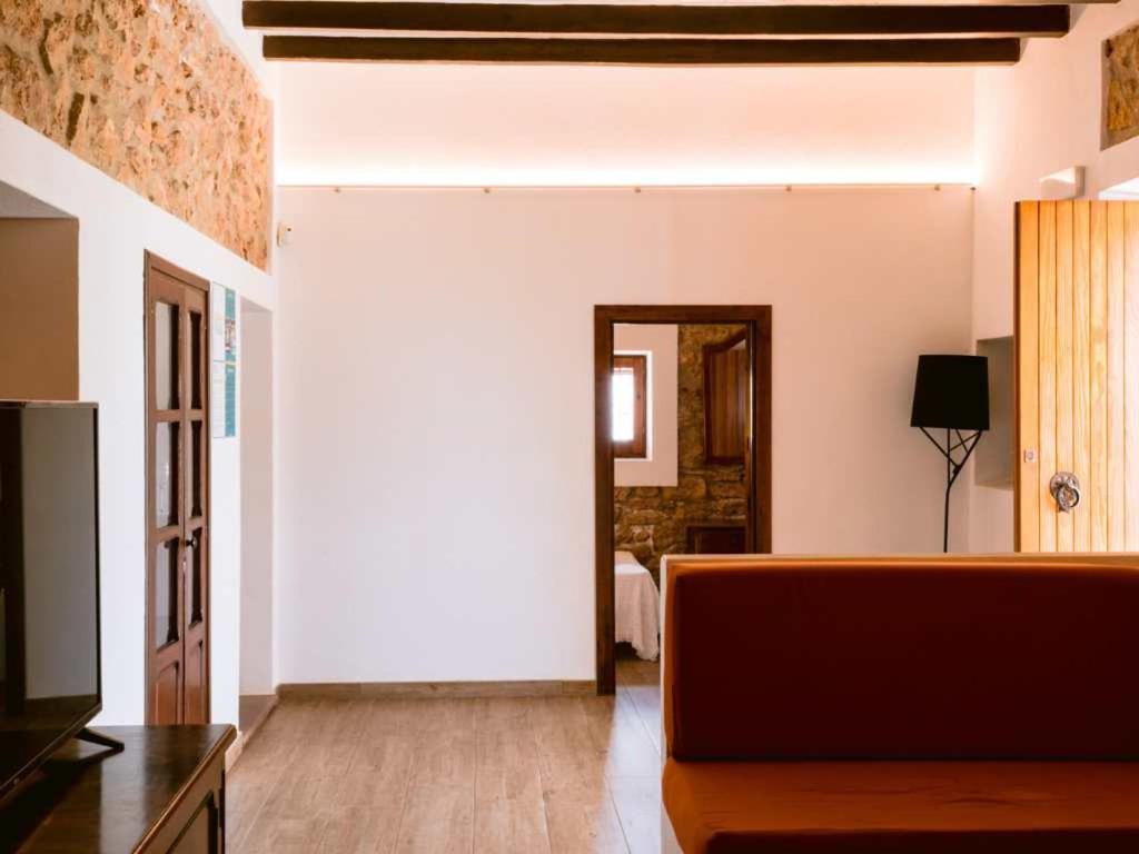 Can Pep Luis Can Pep Mortera Is Located In The Beautiful Countryside Near To Playa Den Bossa Sant Jordi de ses Salines Zewnętrze zdjęcie